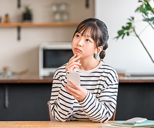 小中学生の95%以上がAIを利用。約9割が違和感手がかりにAI生成コンテンツを認識 小中学生の95%以上がAIを利用。約9割が違和感手がかりにAI生成コンテンツを認識