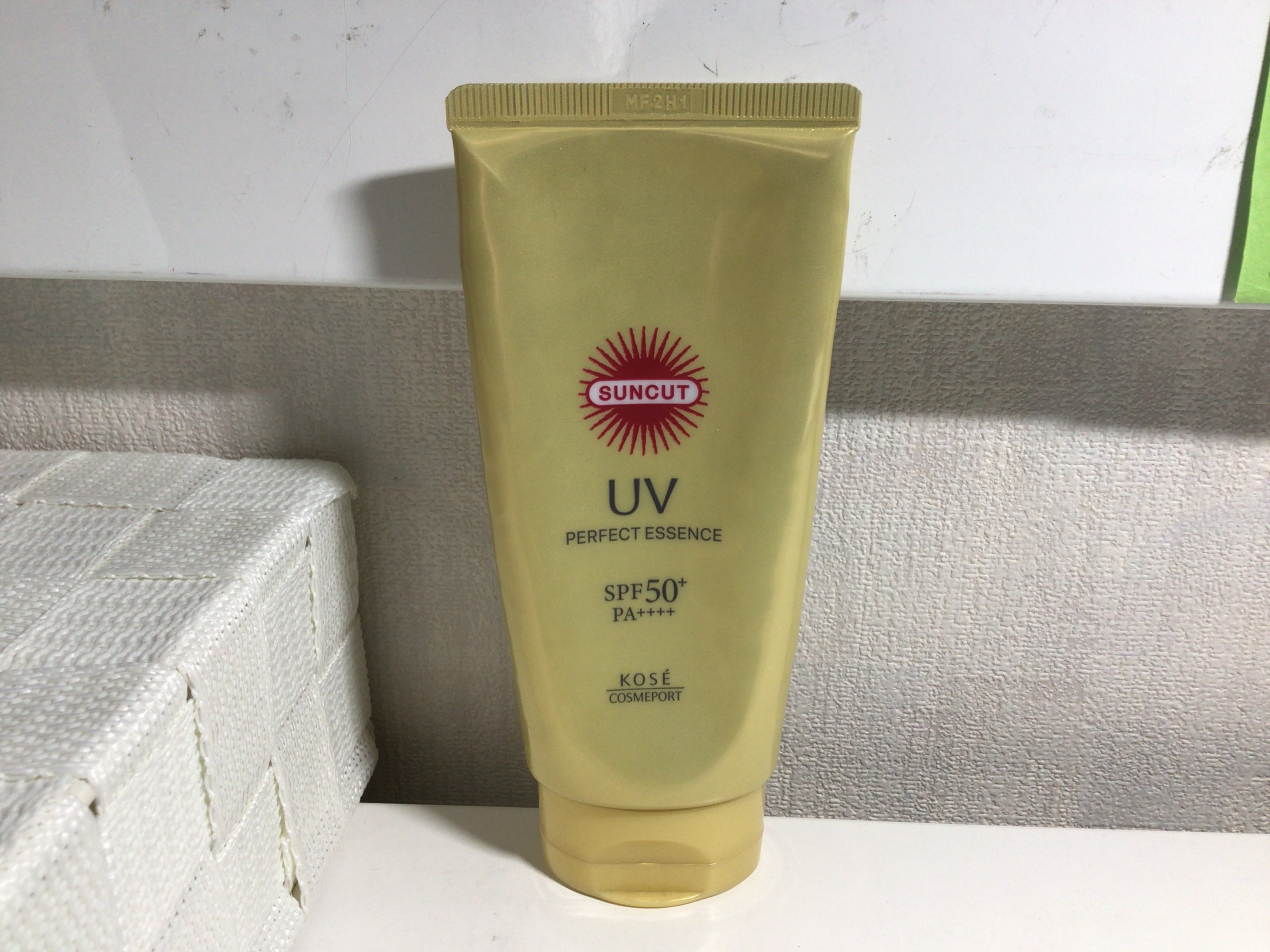 サンカットR パーフェクトUV エッセンス