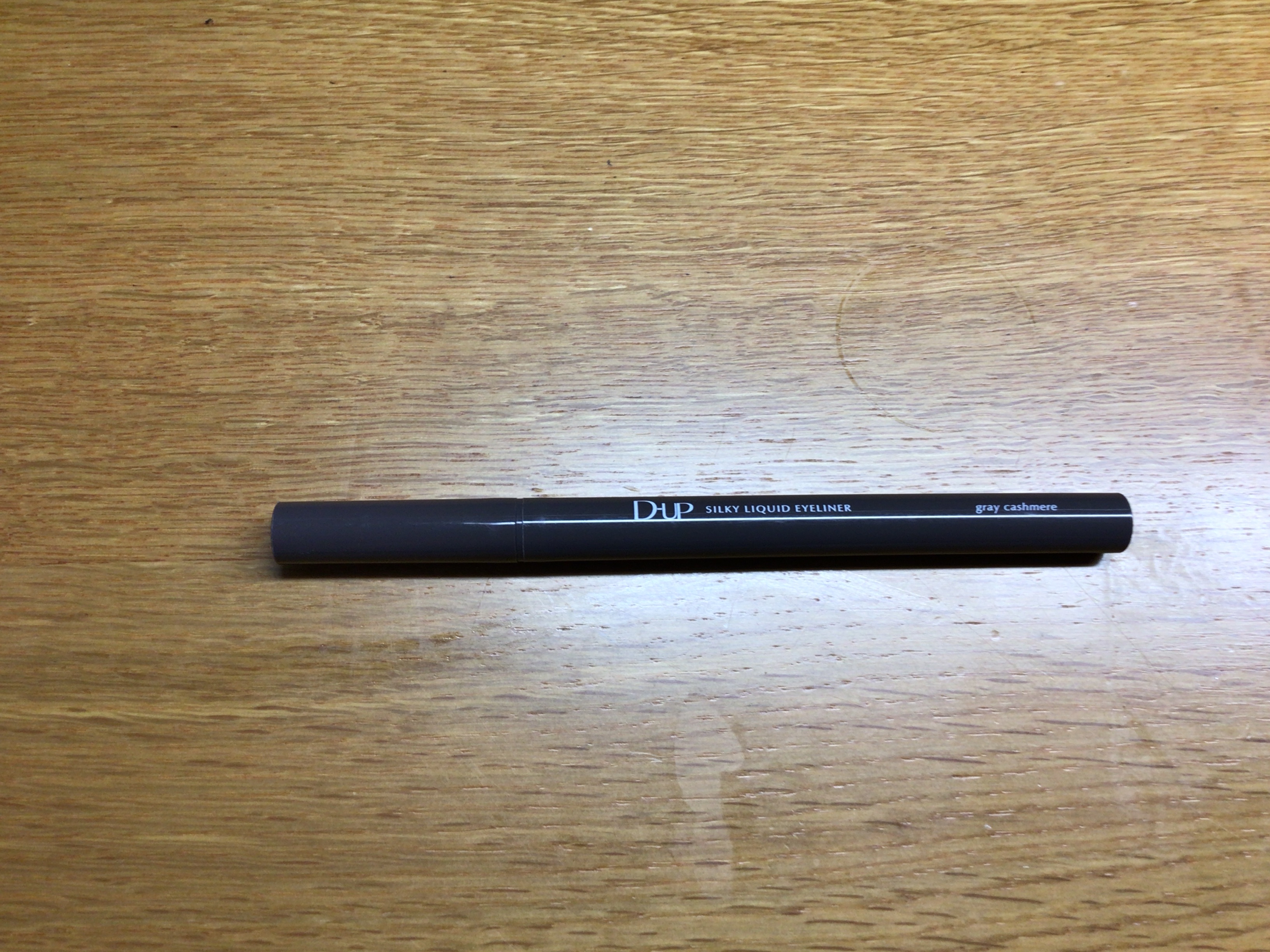 シルキーリキッドアイライナーWP