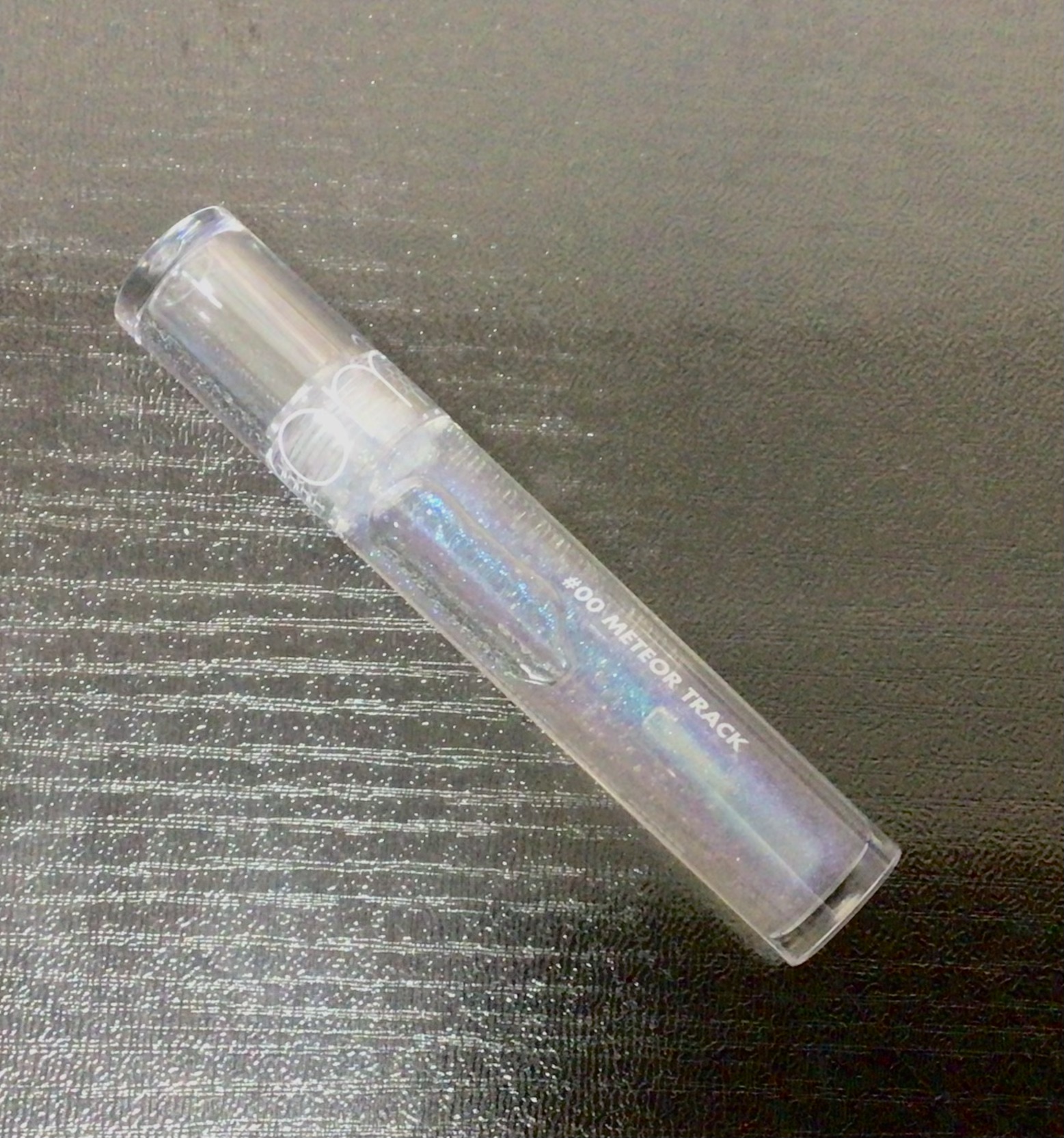 グラスティングウォーターグロス