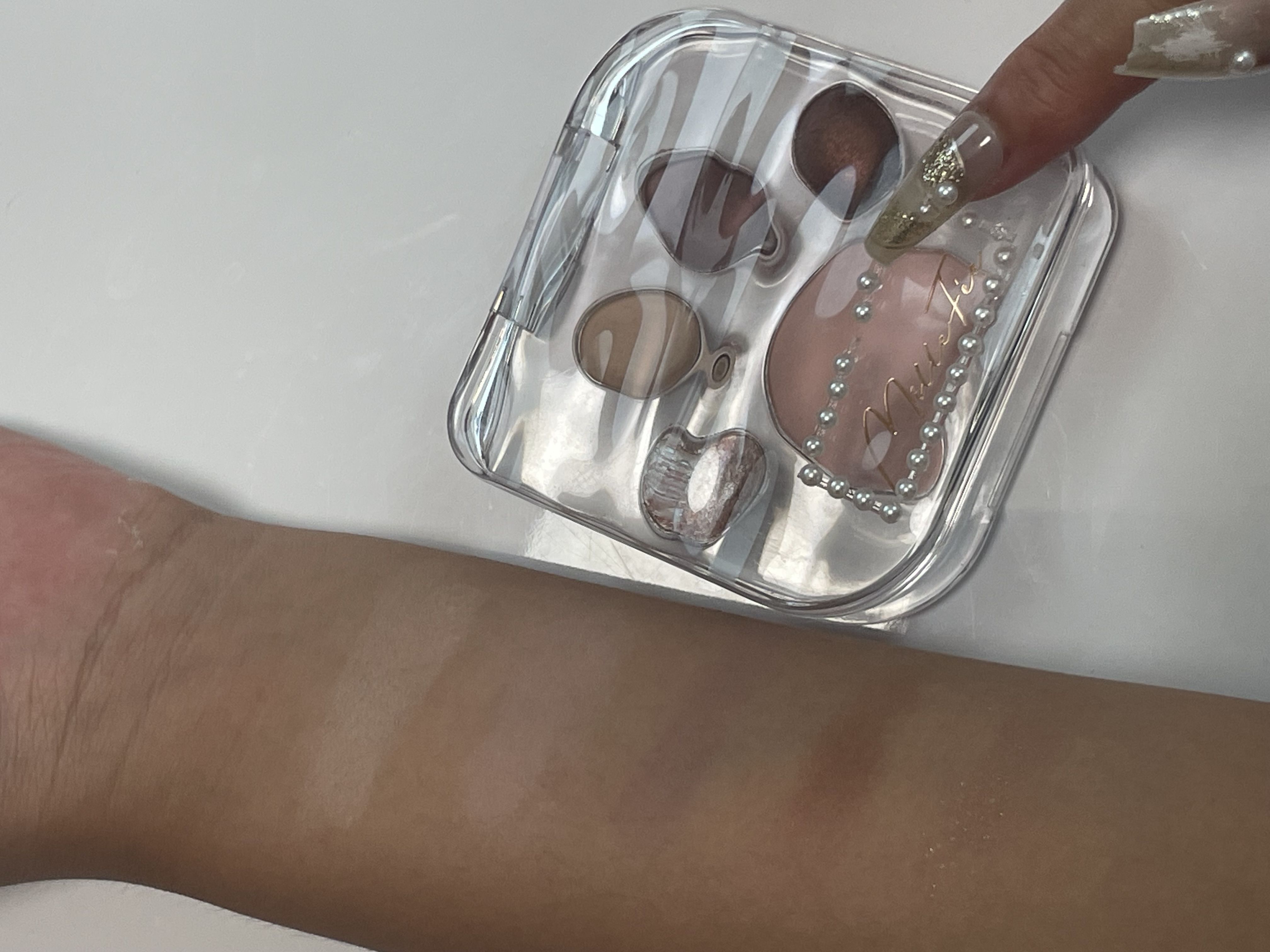 ミャオパウズアイシャドウパレット