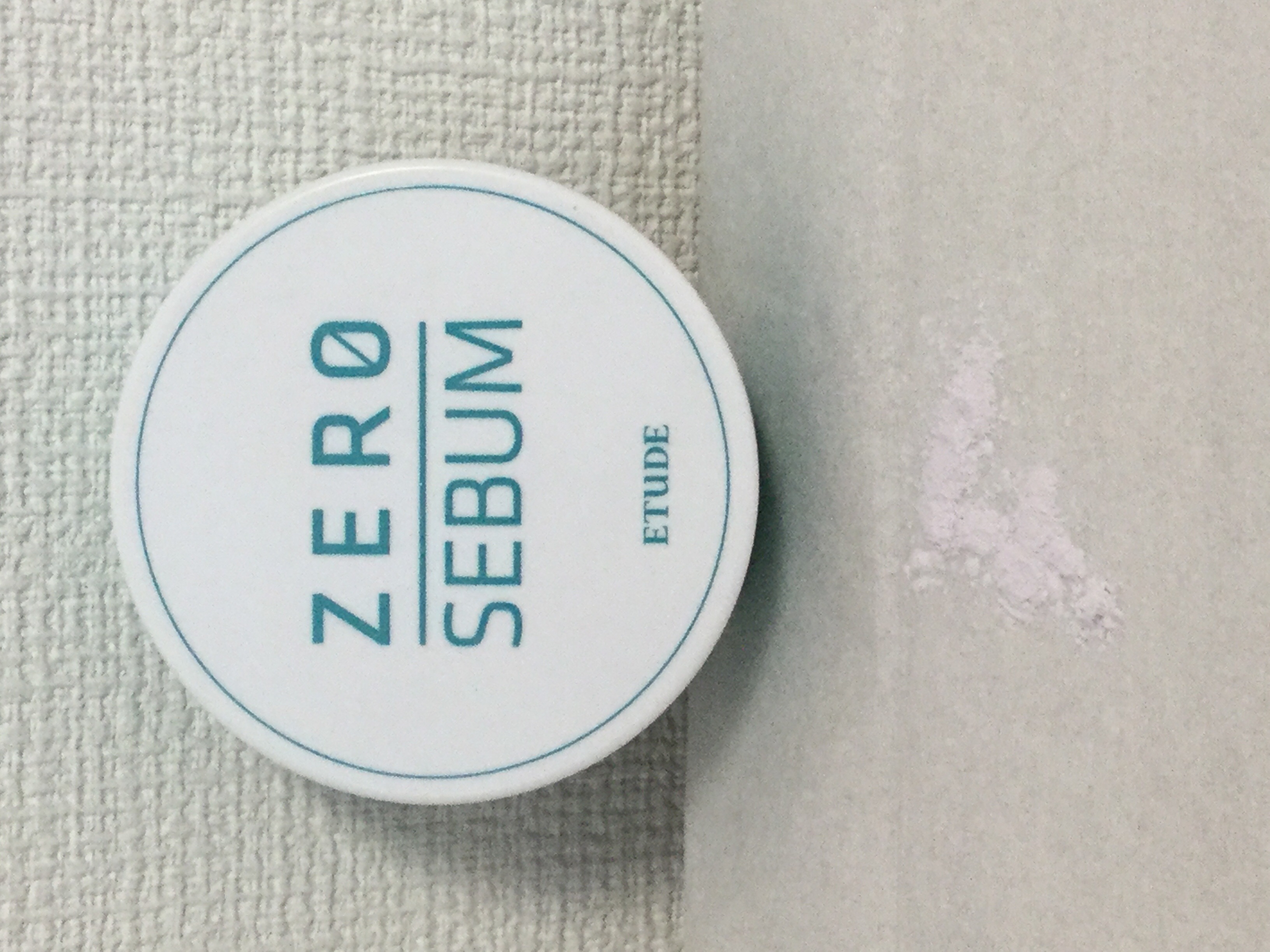 Zセバムドライングパウダー