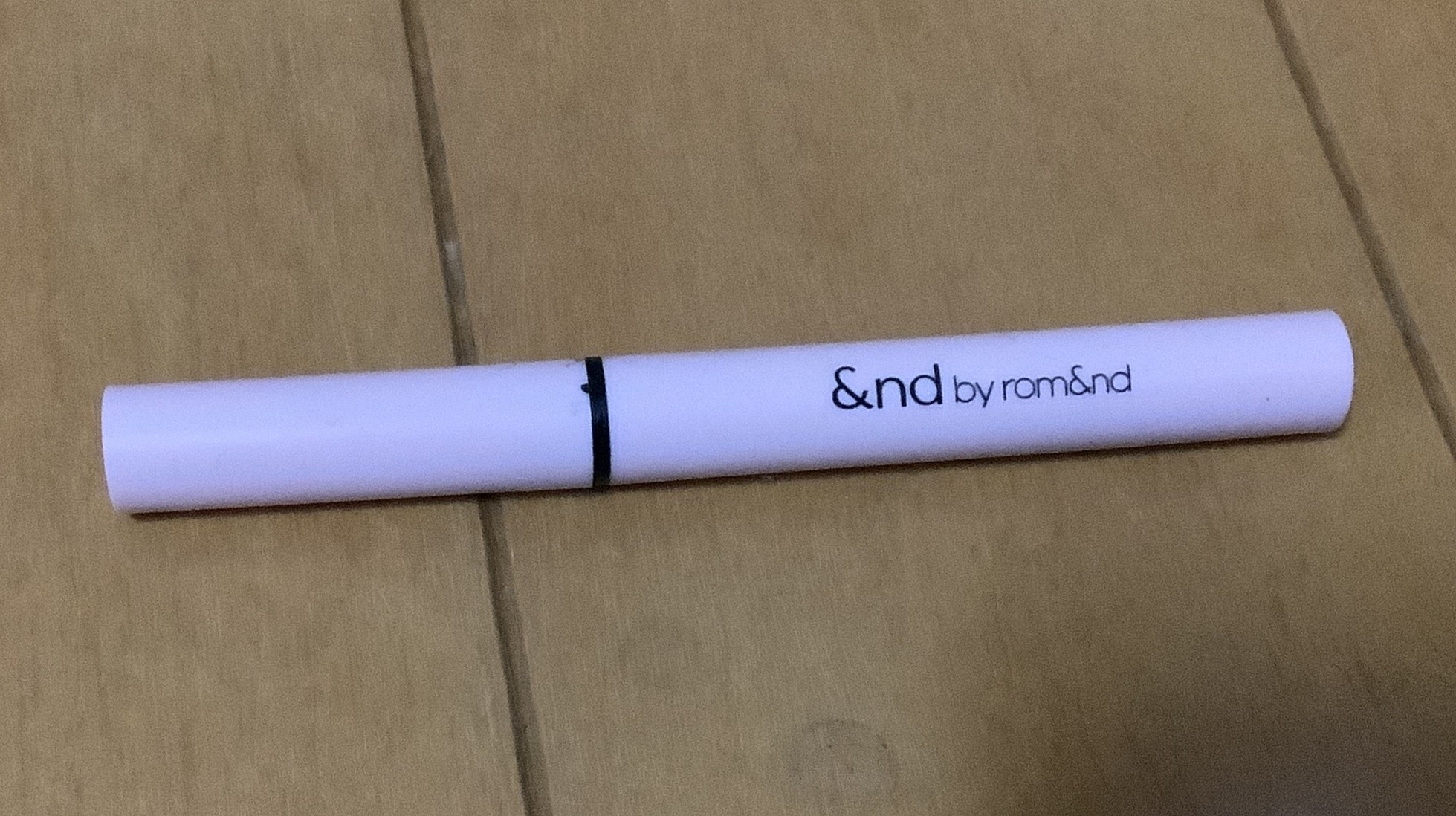 メロウドローアイライナー