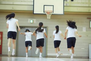 約7割の小中学生がスポーツ好き、体力テストは好き嫌いが半々。苦手な種目は「シャトルラン（長距離走）」