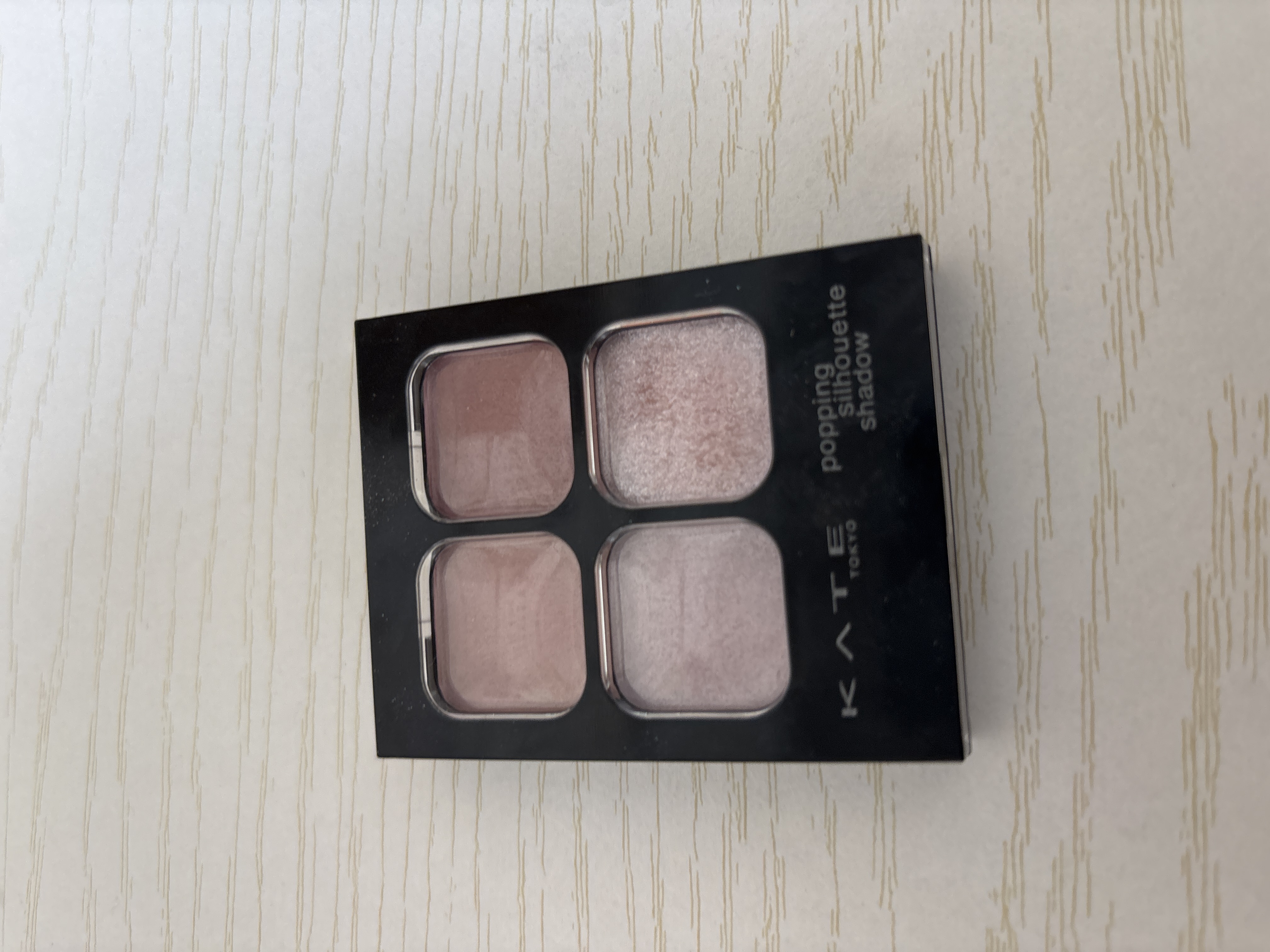 ポッピングシルエットシャドウ