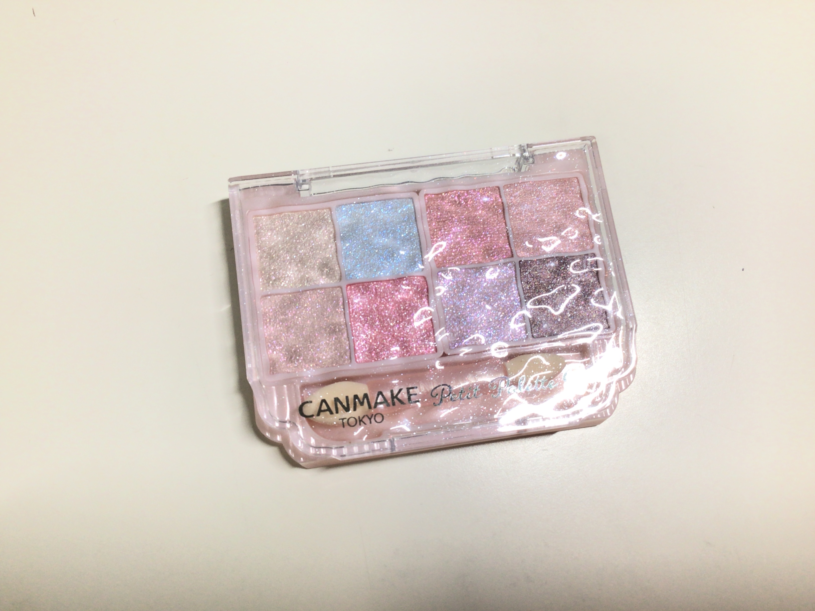 プティパレットアイズ