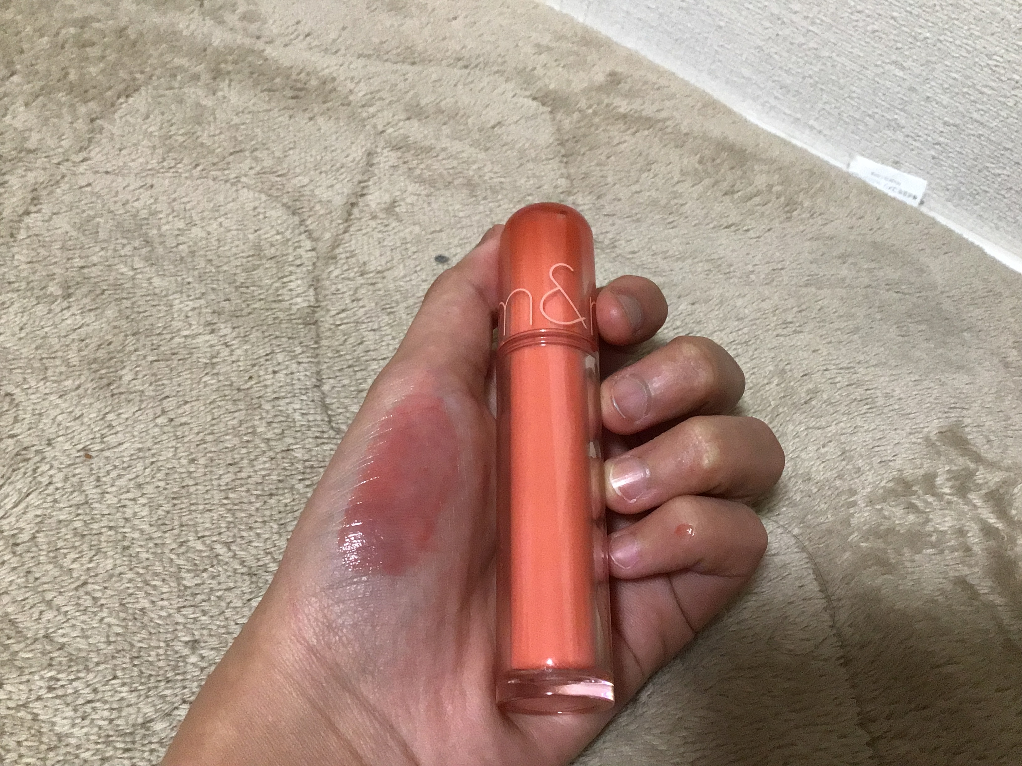 ザジューシーラスティングティント