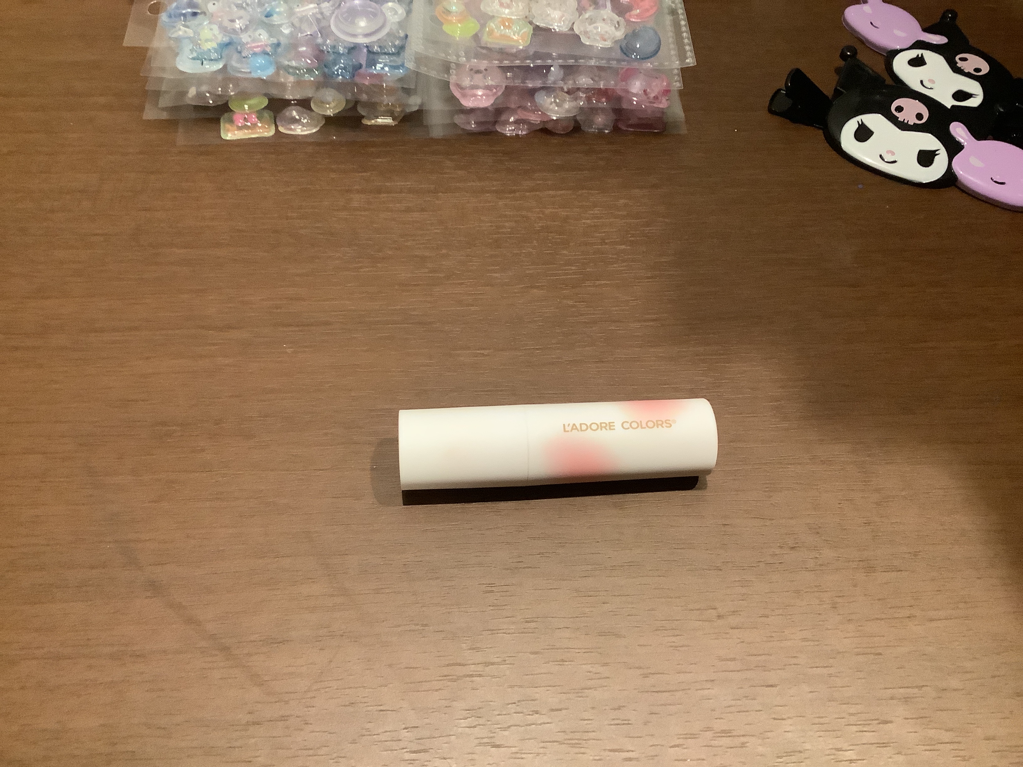 L’ADORE COLORS スフレ マット リップ