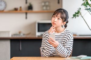 小中学生の95％以上がAIを利用　約9割が違和感などを手がかりにAI生成コンテンツを認識した経験あり