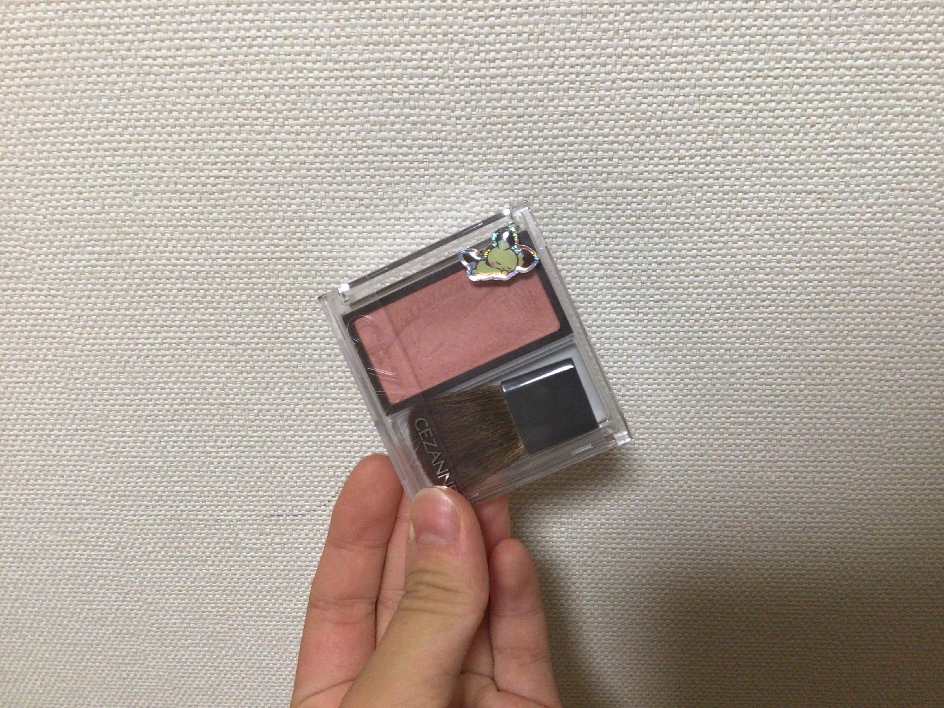 チークブラッシュ